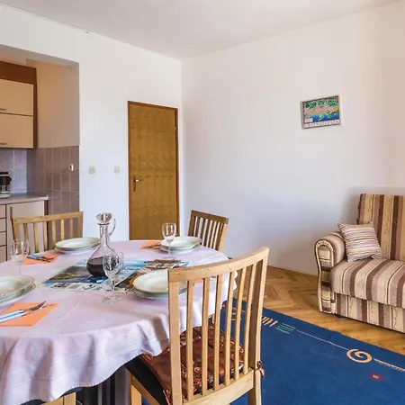 Two-bedroom With Sea View 02 Makarska