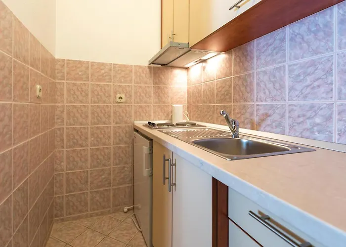 Apartment Two-Bedroom Apartment Makarska With Sea View 02 Makarska